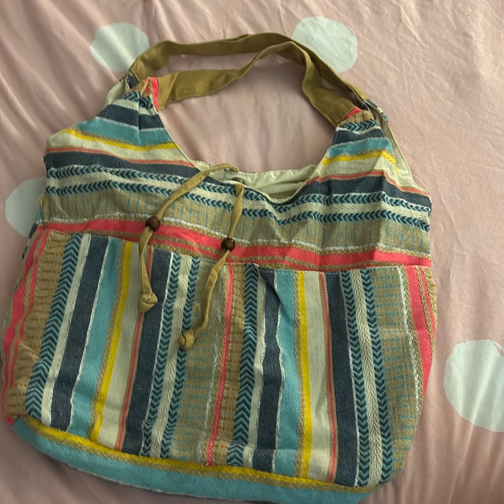 Time and tru hobo bag